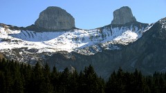 Tours Aï et Mayen.jpg